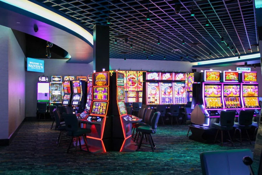 Gaming machines and carpet flooring at Sandy’s Racing & Gaming