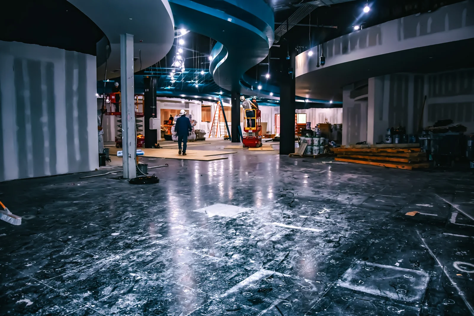 Raised access floor installation around interior columns during construction
